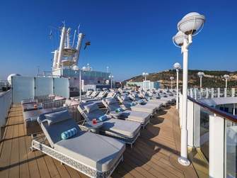Norwegian Cruise Line Norwegian Jewel Vibe Beach Club ©Norwegian Cruise Line.jpg